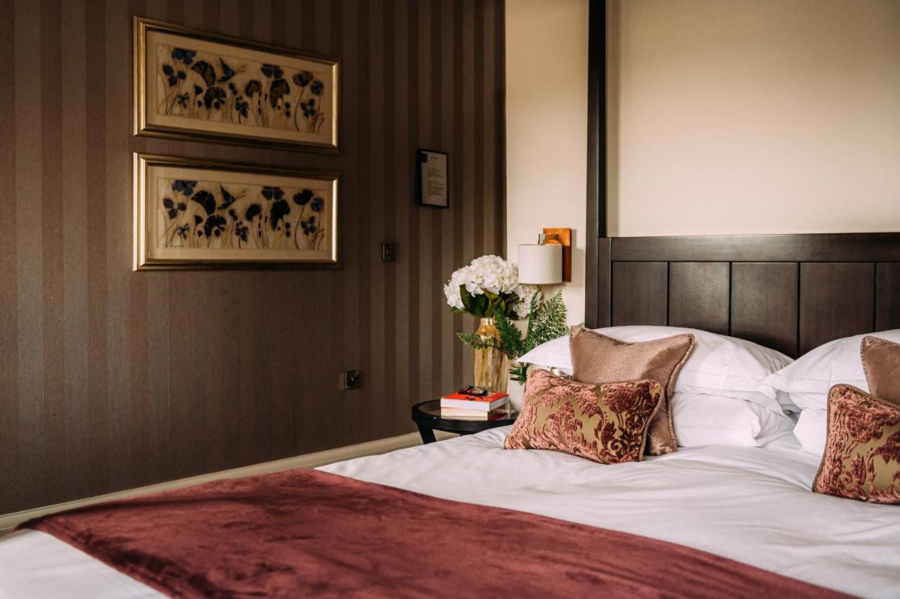 The Royal Hotel 커크비로즈데일 외부 사진